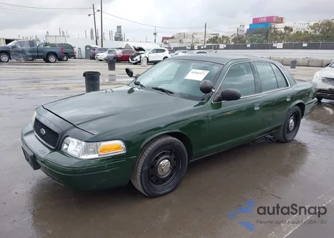 2011 Ford Crown Victoria Police Interceptor z USA, uszkodzony, nr VIN 2FABP7BVOBX176126